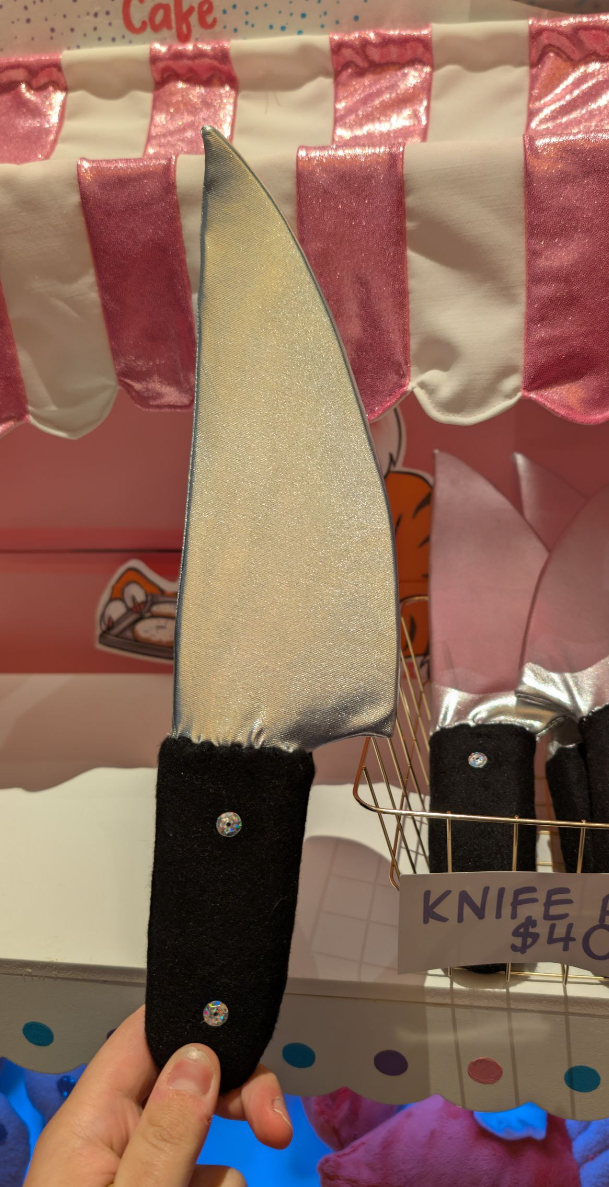 Plushie Knife (Silver)